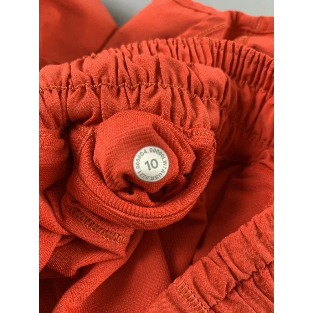 Lululemon Hotty Hot Low-Rise Lined Short 2.5” inseam Size 10